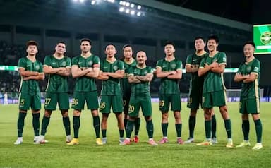 浙江FC揭露2026赛季中超争冠新蓝图！内外援全面升级，阵容迎来大调整_米特里_中场_少堃